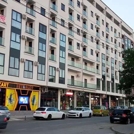 Emili Lux * Jagodina